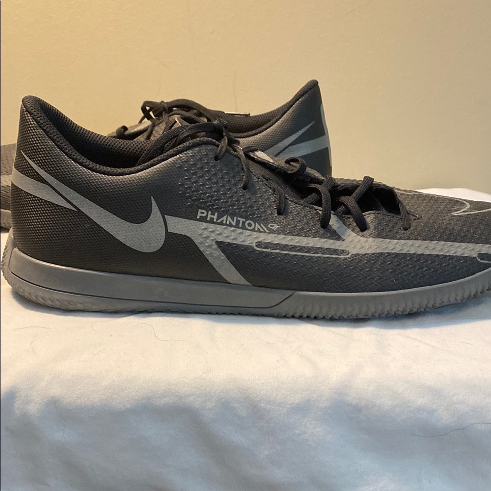 Nike Phantom Gray Athletic Shoes with Mesh Upper and Cushioned Sole, Like NEW